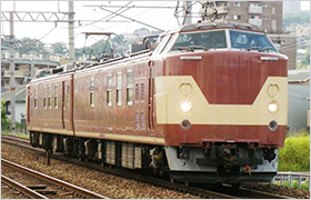 電気検測車の写真