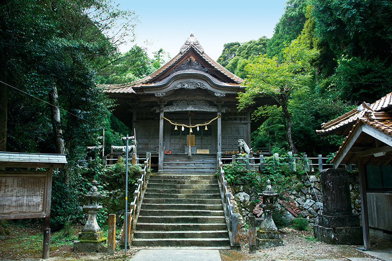 西日本万葉の旅 石見の荒磯と山の歌：JR西日本