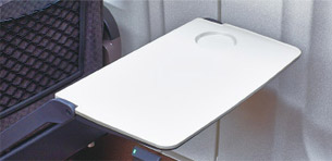 Large retractable table
