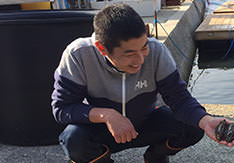 JR西日本鳥取県岩美町陸上養殖センター センター長:吉村 忠男