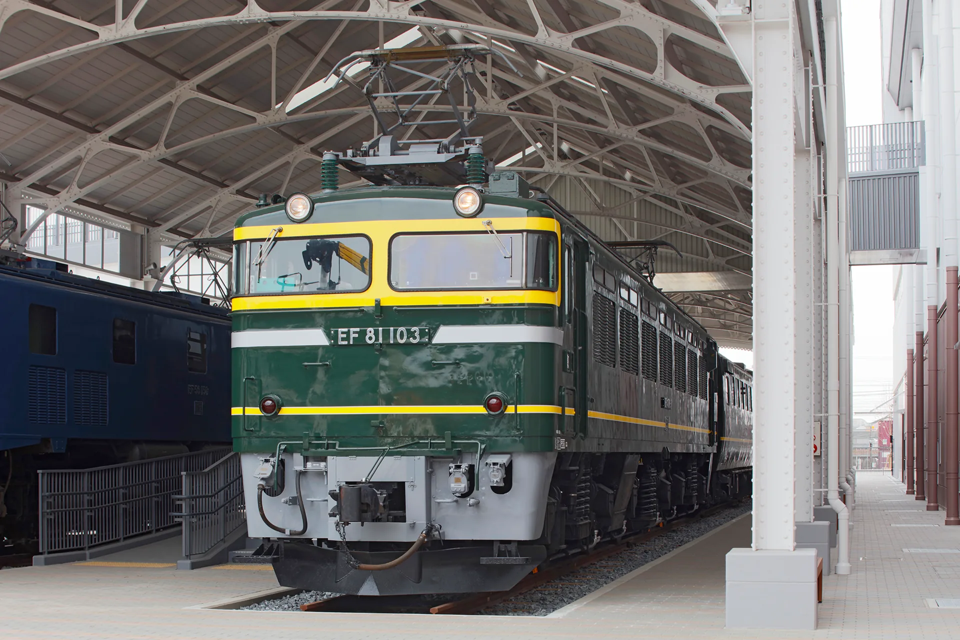 EF81�`�d�C�@�֎�103�� �摜01
